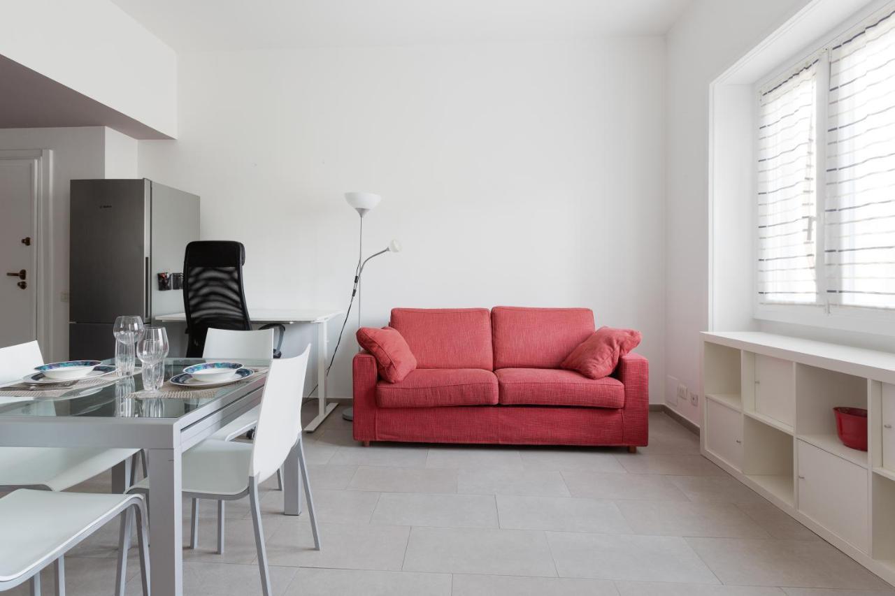 Apartament Cozy Apt With Balcony - Mm2 Sant'Agostino Mediolan Zewnętrze zdjęcie