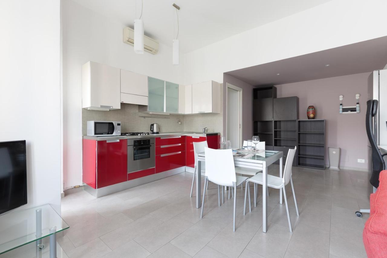 Apartament Cozy Apt With Balcony - Mm2 Sant'Agostino Mediolan Zewnętrze zdjęcie